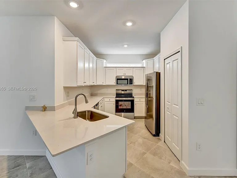 20545 Hazelnut Ct S — Photo 13