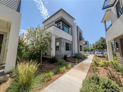 251 Novel, Irvine, CA, 92618