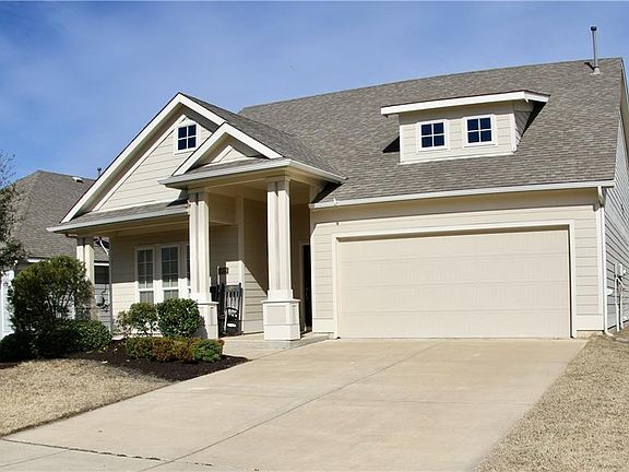 2nd image of 5029 Holliday Dr