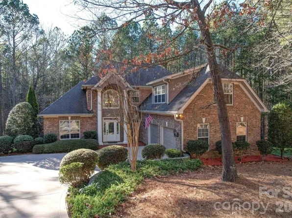 4763 River Hills Dr, Denver, NC 28037