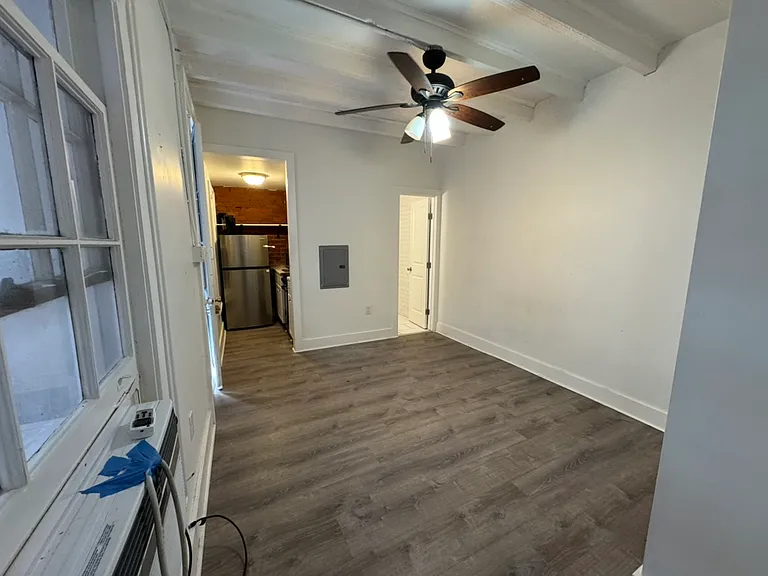 807 Bourbon St — Photo 7