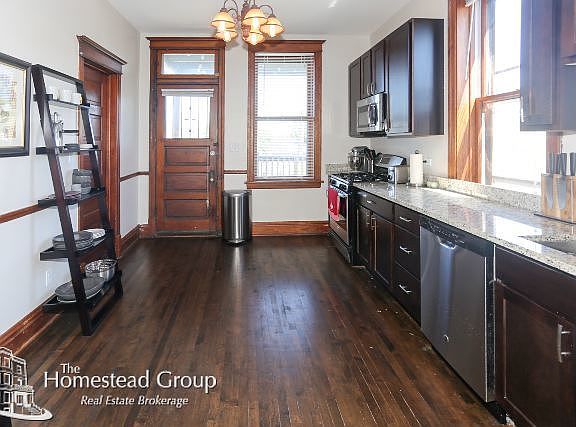 2nd image of 2523 N California Avenue # Third Flr