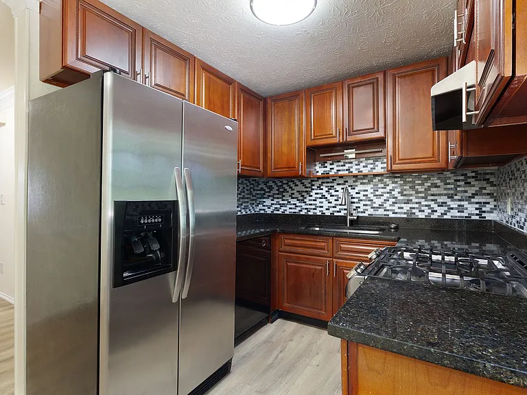 3109 Destin Cir — Photo 11
