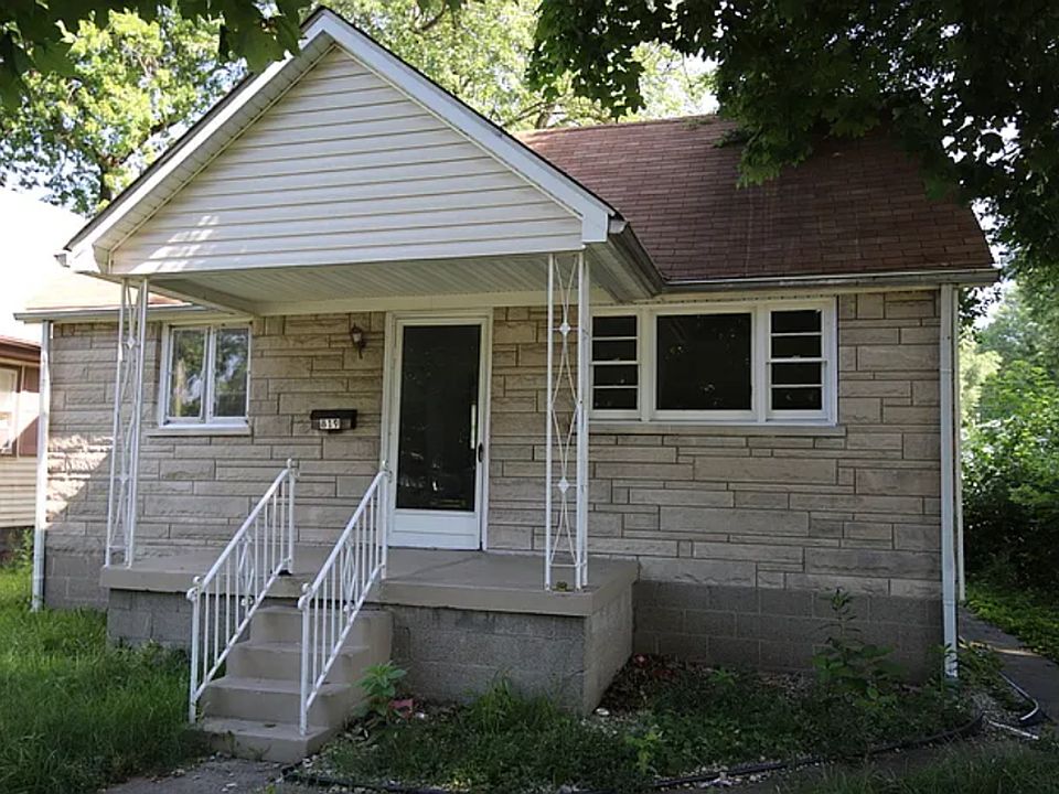 1st image of 819 W Florence Ave