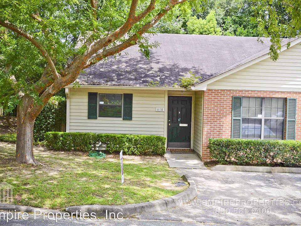 1st image of 818 Ashlyn Forest Dr