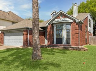 6915 Redwood Falls Dr, Pasadena, TX 77505