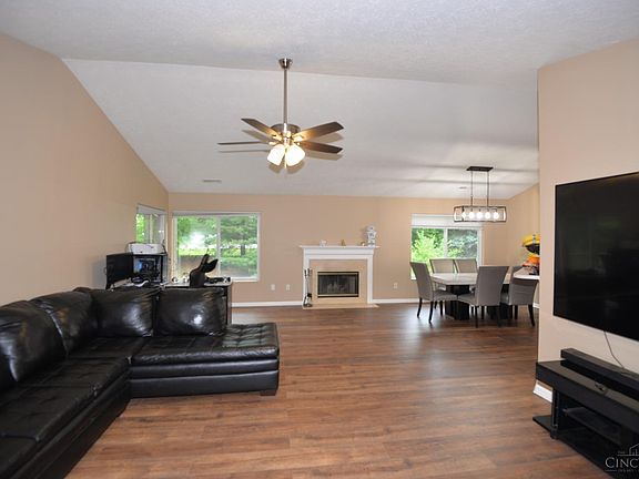 4th image of 5647 Baywatch Way APT 301