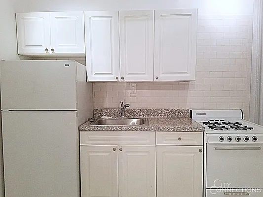 Rented by City Connections Realty | media 31