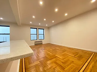 Rented by Lang Realty LLC