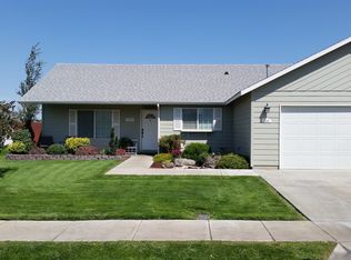 688 W Pheasant Ave, Hermiston, OR 97838