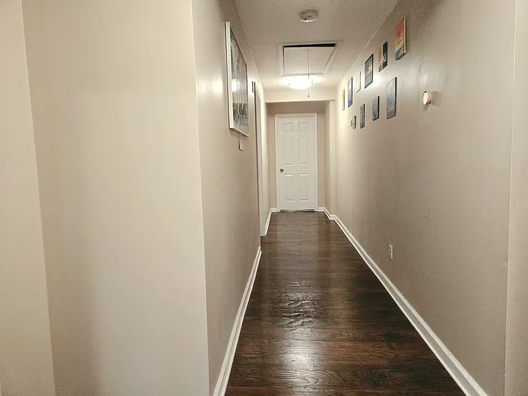35 Clark Ave — Photo 28