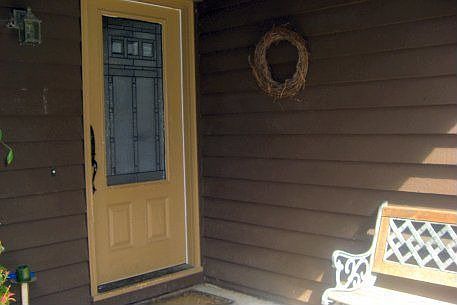 2nd image of 352 NE Conifer Dr