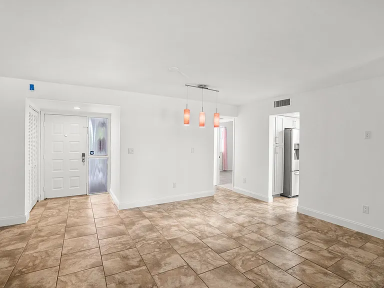 16141 Blatt Blvd #307 — Photo 3