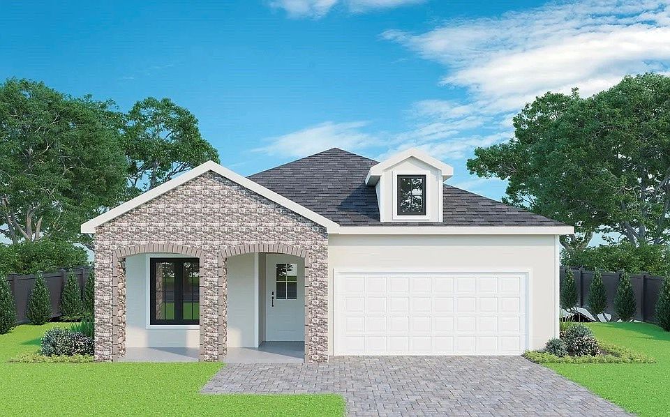 2nd image of 1370 SE Menlo Dr