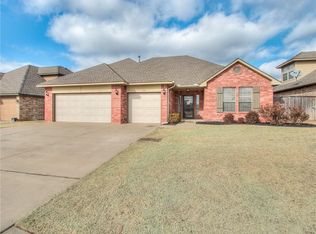1501 Coneflower Rd, Edmond, OK 73013
