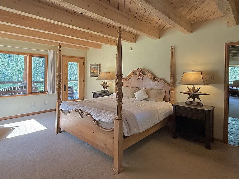Master Bedroom - 2nd floor
