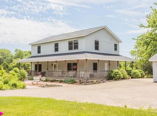2509 E 115th St, Burnsville, MN 55337