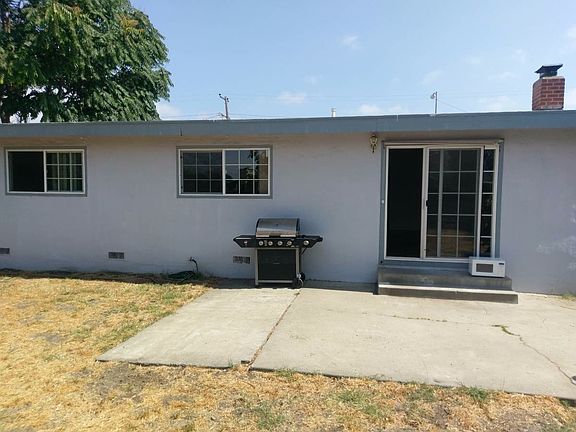 5th image of 43241 Charleston Way