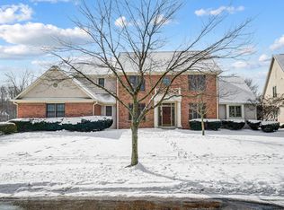 6059 Heritage Lakes Dr, Hilliard, OH 43026