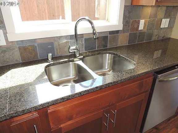 3rd image of 5410 NE 66th Dr