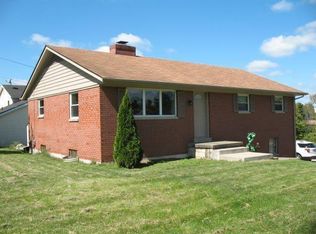 105 Harkins Dr, Winchester, KY 40391