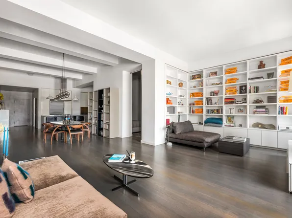 529 West 42nd Street 6S image 1 of 15