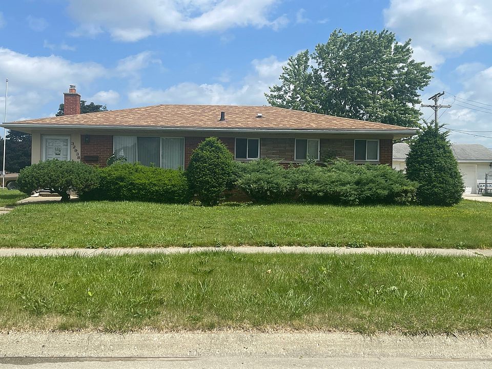1st image of 32938 Chief Ln