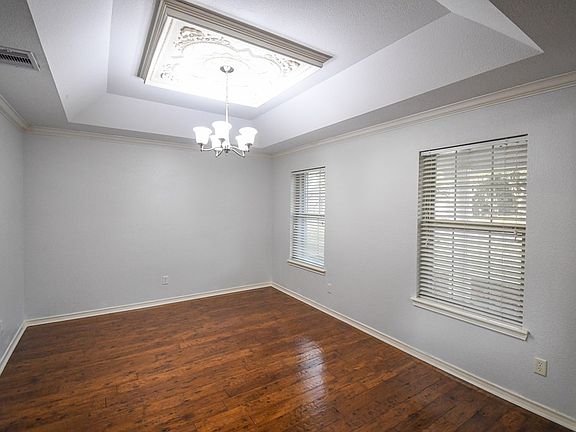 5th image of 112 Saint Andrews St