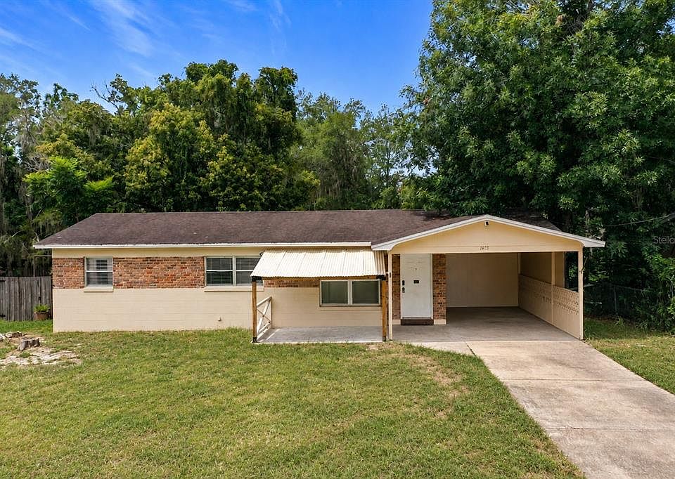 1st image of 1405 PEMBROOK DRIVE