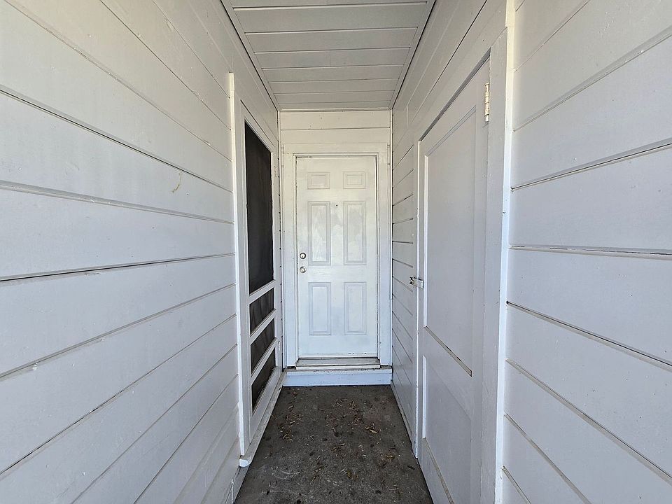 1st image of 210 W Vardeman Ave #0