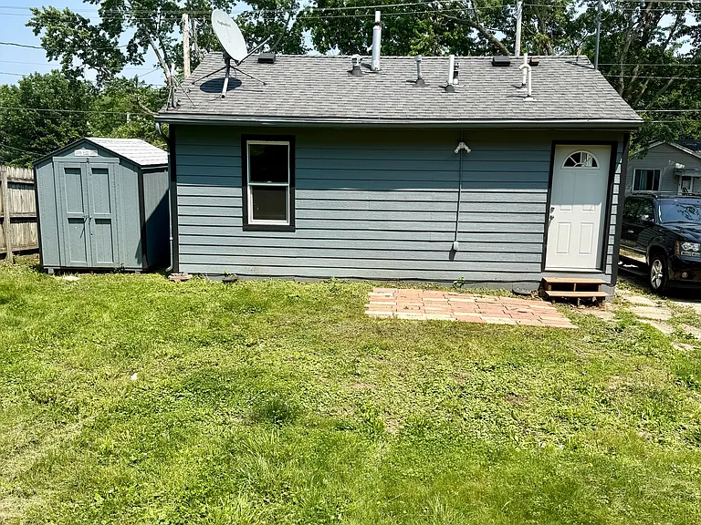 5706 S Union St — Photo 22