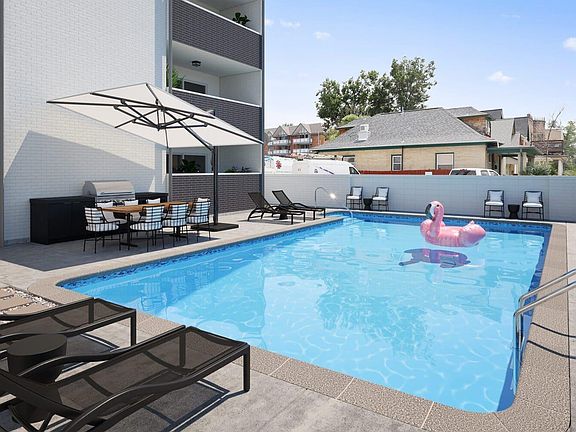 5th image of 158 S Emerson St #404