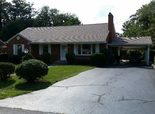 3413 Pilot Blvd, Roanoke, VA 24018