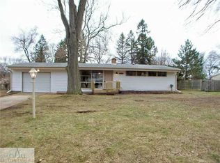 1301 Orlando Dr, Haslett, MI 48840