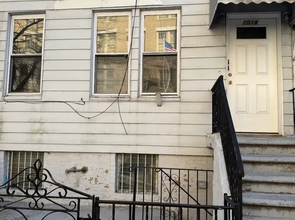 1018 59th St, Brooklyn, NY 11219