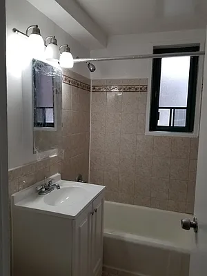 Sold by AZ REALTY NYC LLC | media 9