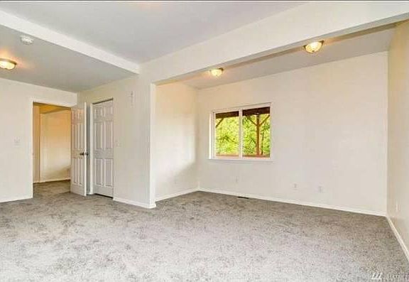 5th image of 5014 El Charlee St