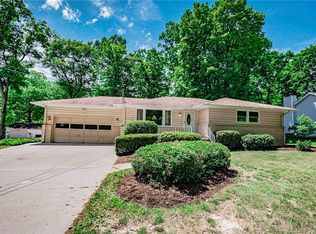 3883 McCarty Dr, Canfield, OH