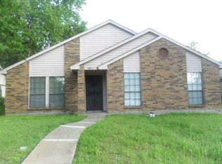 9408 Pinehaven Dr, Dallas, TX 75227