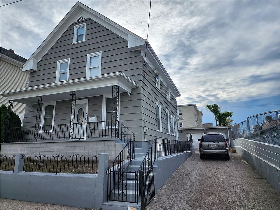 200 Sisson St, Pawtucket, RI 02860 Zillow