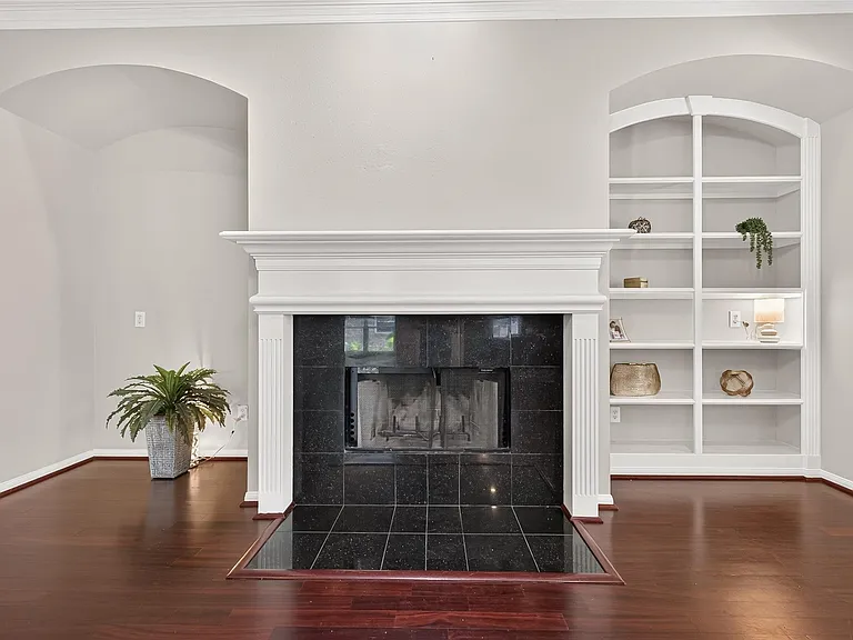 1514 Coyote Hills Ln — Photo 12