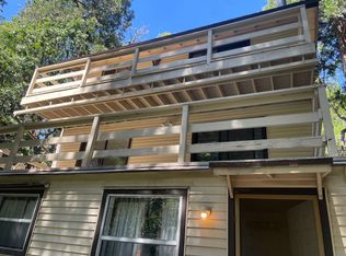 652 Knoll Dr, Crestline, CA 92325