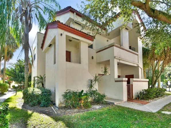 1419 Avon Ln APT 216, North Lauderdale, FL 33068