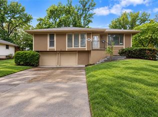 12816 Winchester Ave, Grandview, MO 64030