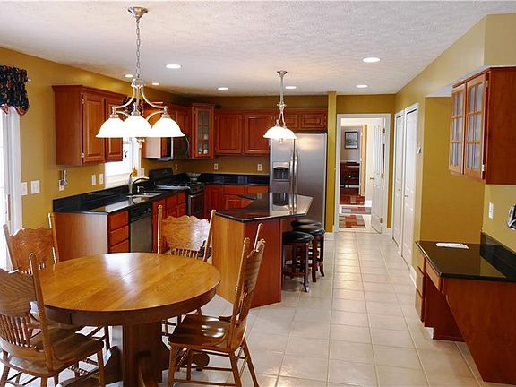 4th image of 3031 Gary Kyle Ct