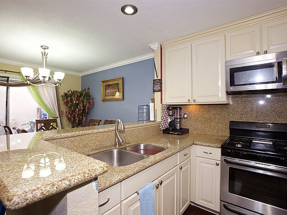 4th image of 2035 Cerrissa Ct Unit A