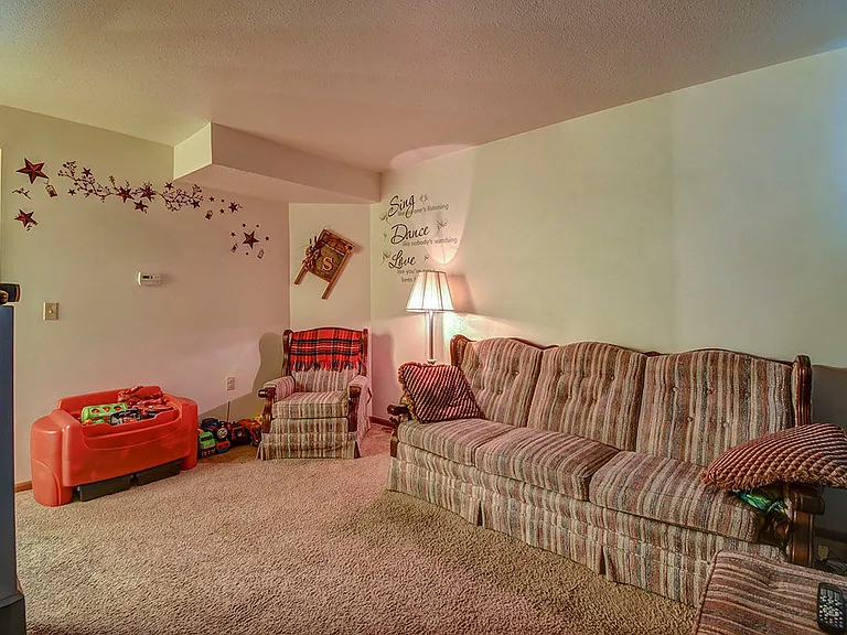 Yellowbud Place — Photo 19