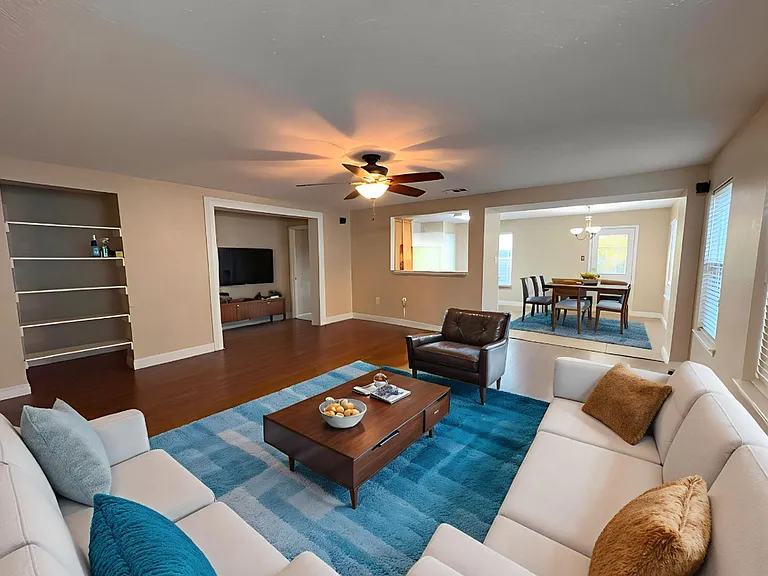 3405 Desert Mesa Rd — Photo 2