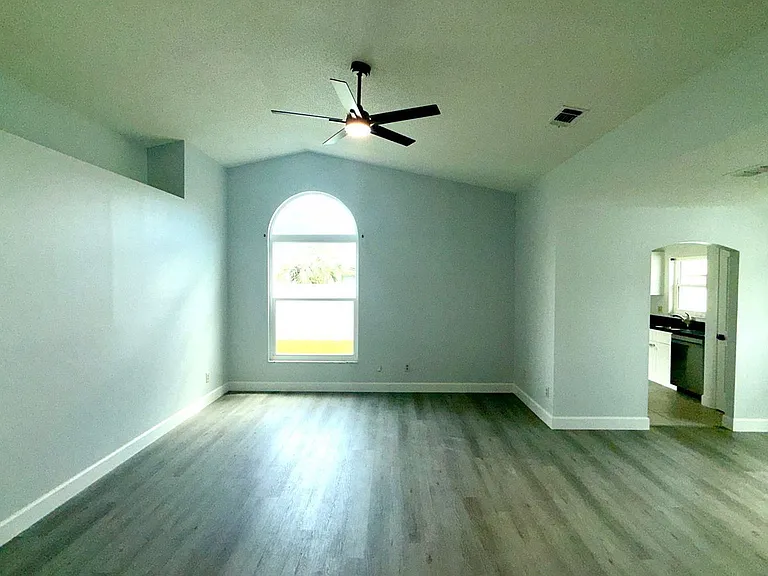 5390 Warrior Ln — Photo 3