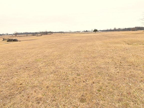 4th image of 540 S Us Highway 41